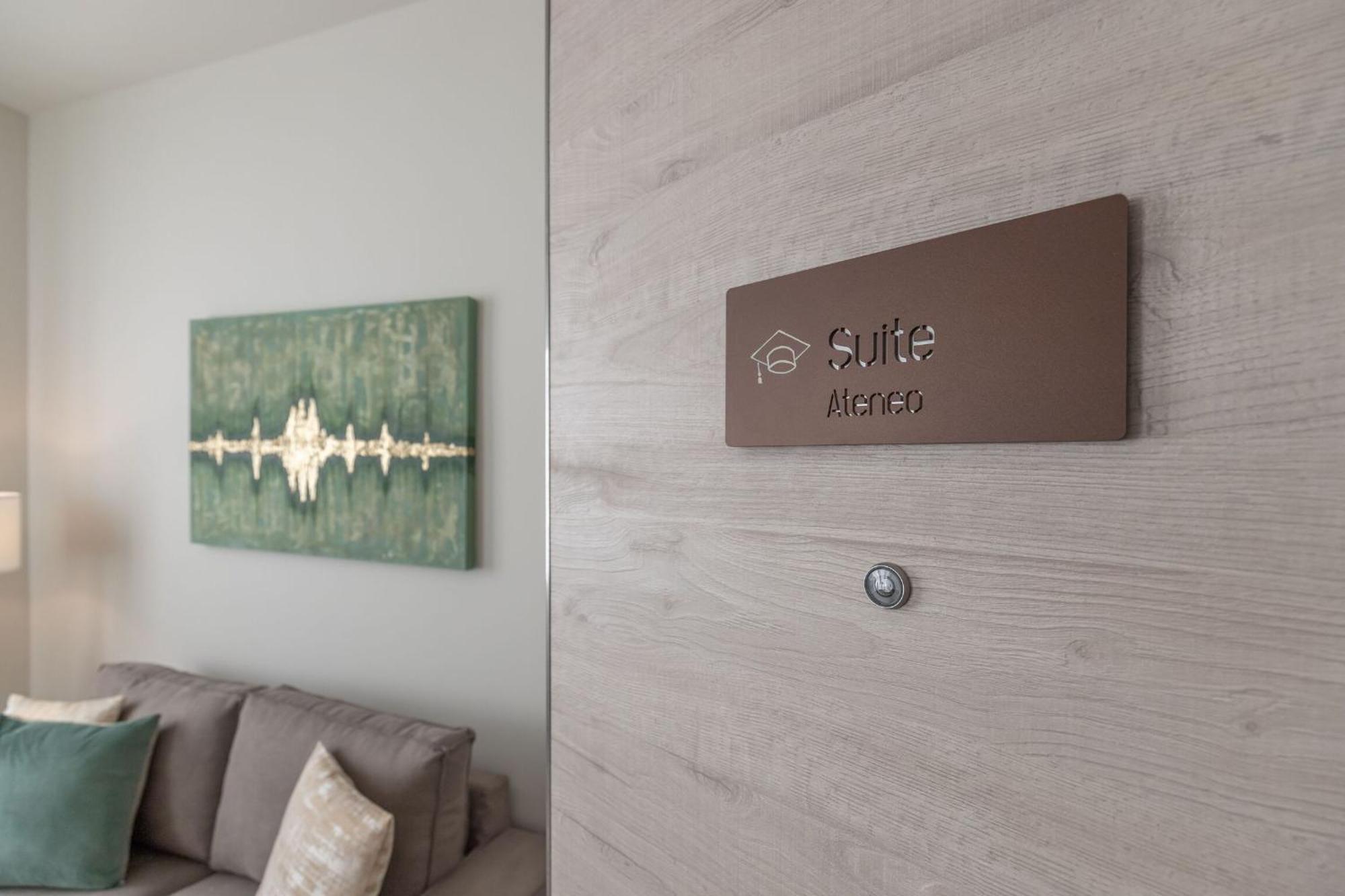 Italian Experience-Suite Ateneo Pavia Exteriér fotografie