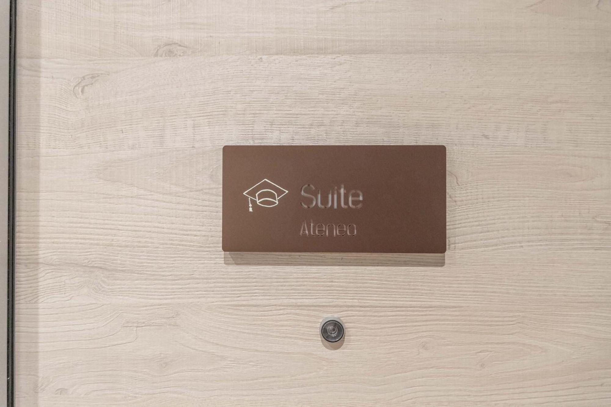 Italian Experience-Suite Ateneo Pavia Exteriér fotografie